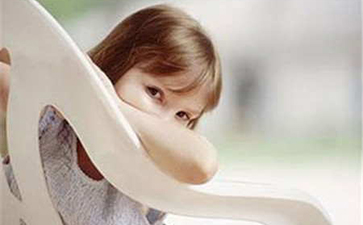 郴州白癜风的检查 哪些方法能有效治疗儿童白癜风